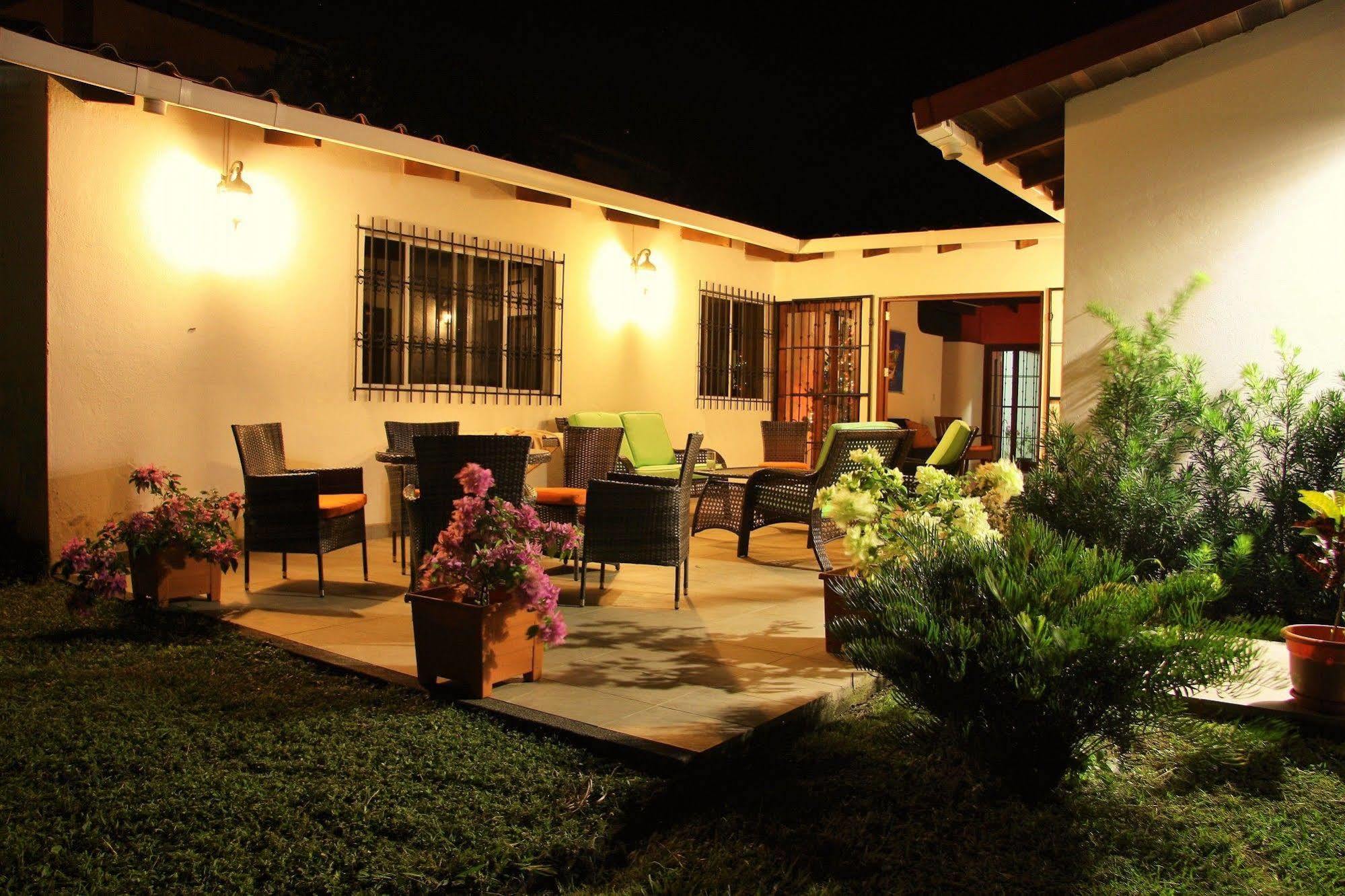 El Mirador Suites And Lounge Managua Exterior photo