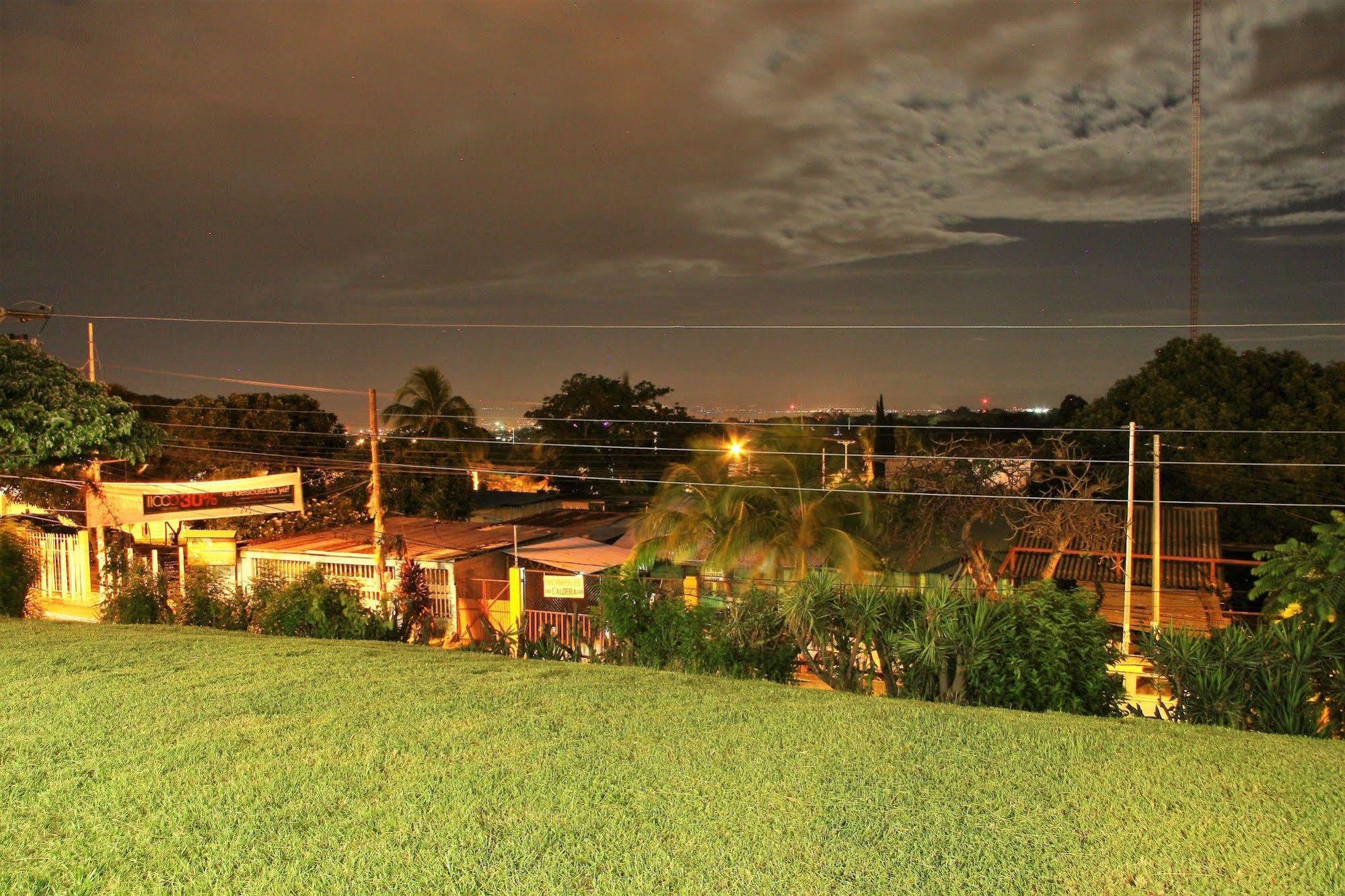 El Mirador Suites And Lounge Managua Exterior photo